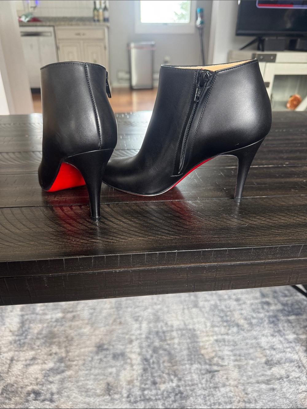 Christian Louboutins size 34.5 - Picture 2 of 8